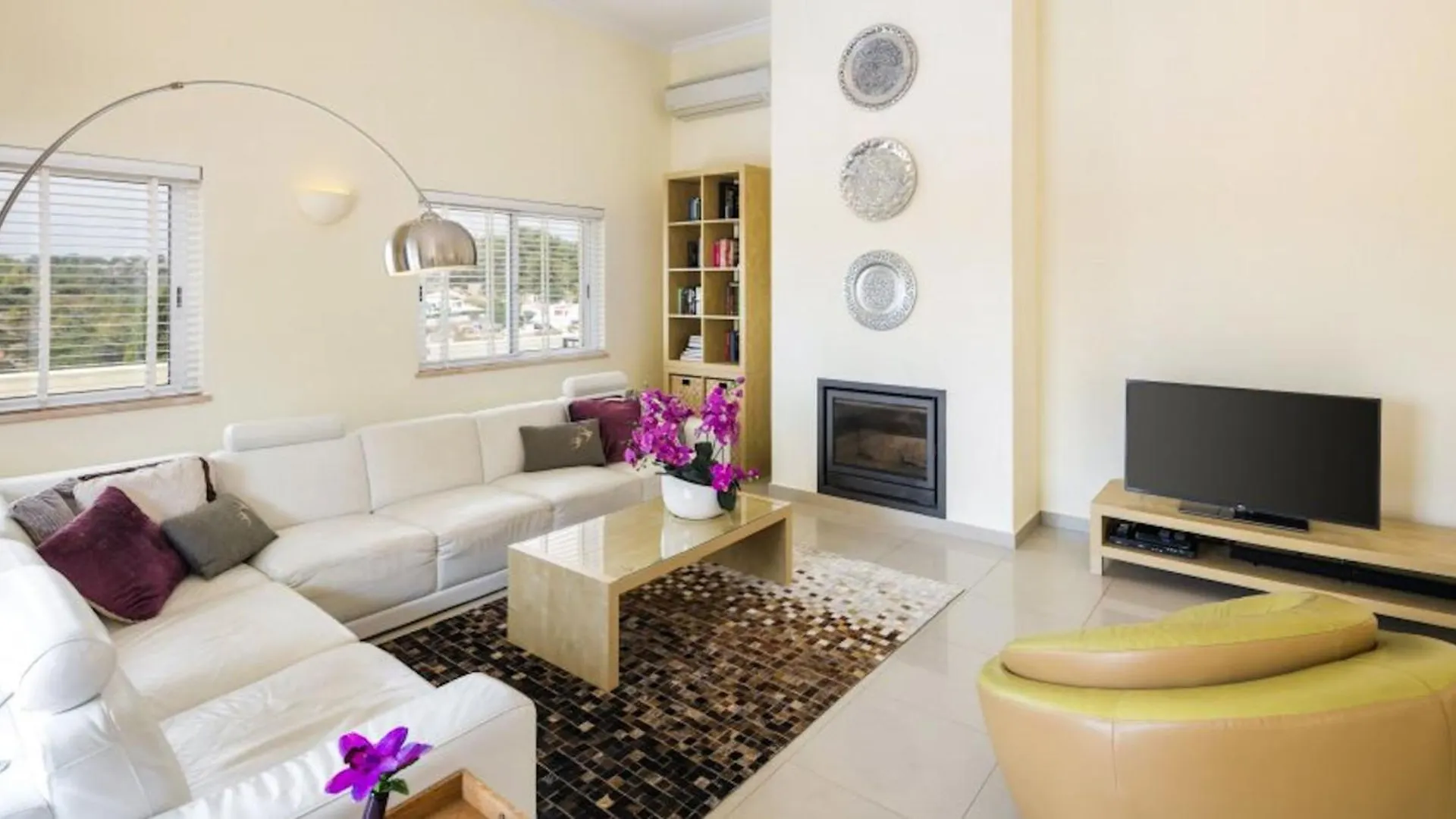 Villa Povo Do Burro, Beautiful And Elegant Villa, Few Minutes Walk To Resort Centre Carvoeiro